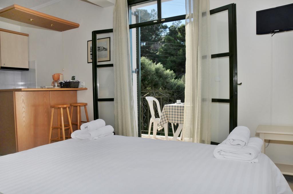 To Kastro Aparthotel Pylos Exterior foto