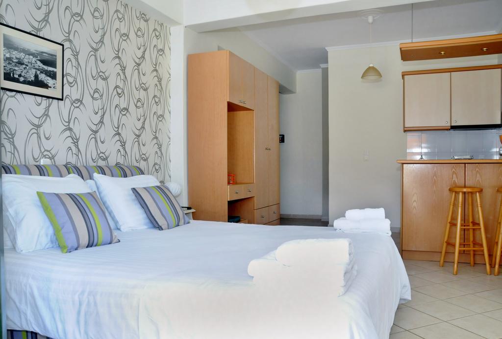 To Kastro Aparthotel Pylos Exterior foto